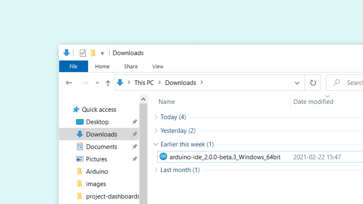 ダウンロードしたArduino IDEインストーラ(.exe)をWindowsのダウンロードフォルダで実行する様子